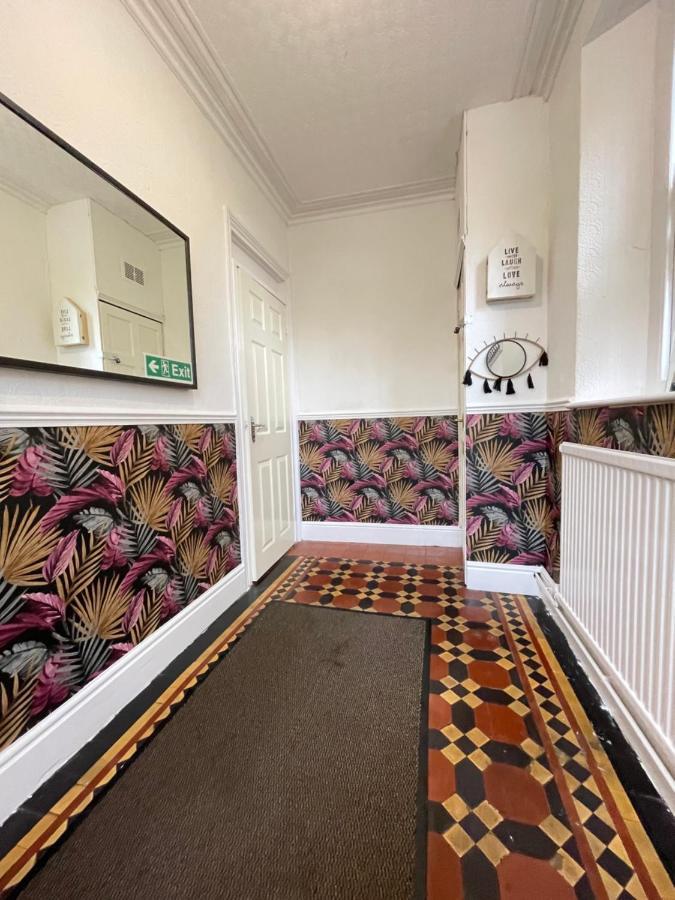 Fishponds Lodge Bristol Extérieur photo
