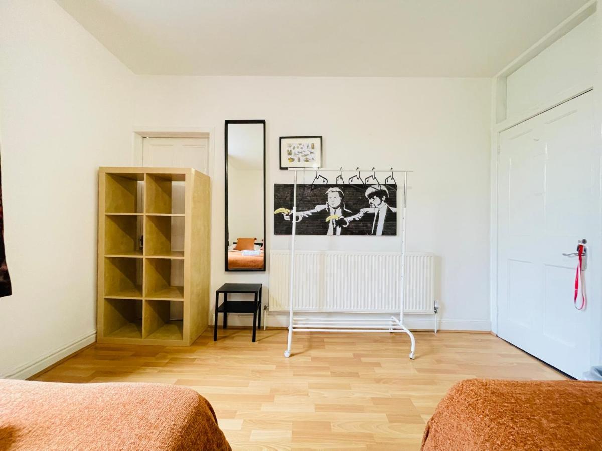 Fishponds Lodge Bristol Extérieur photo